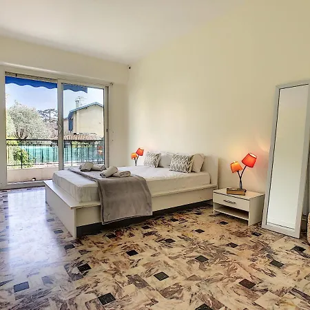 Nestor&jeeves - Solar - Free Parking - Close Sea Appartement *